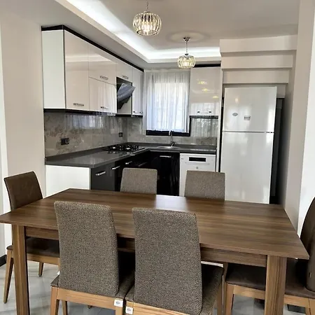 Triplex With Pool In A Secure Site İzmir