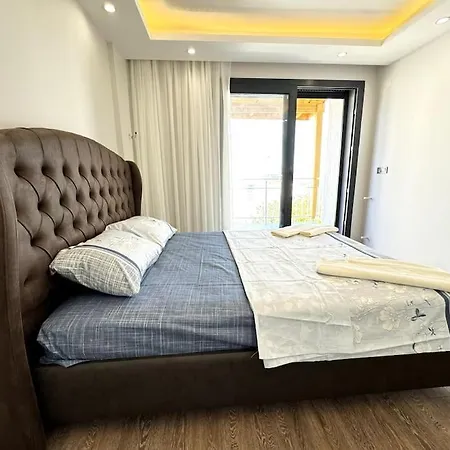 Triplex With Pool In A Secure Site * İzmir