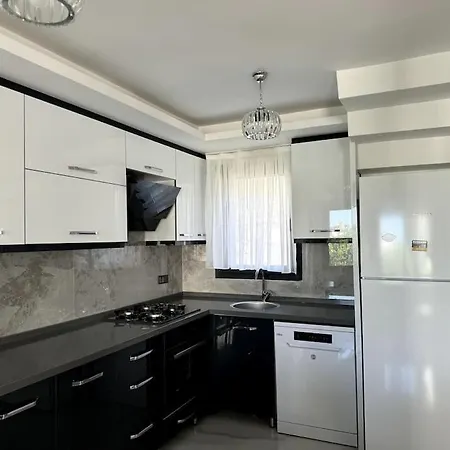 Triplex With Pool In A Secure Site İzmir