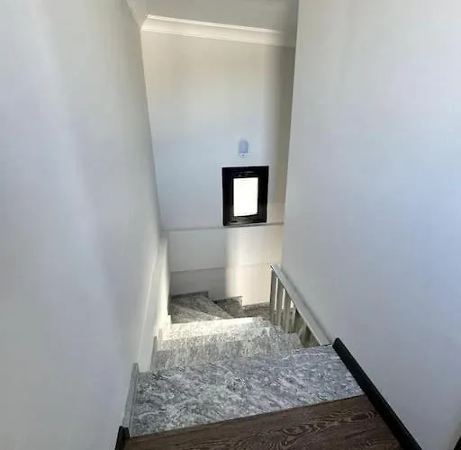 Triplex With Pool In A Secure Site * Esmirna