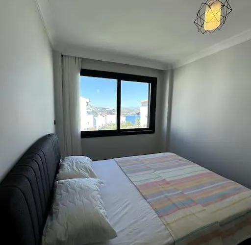 Villa Triplex With Pool In A Secure Site *