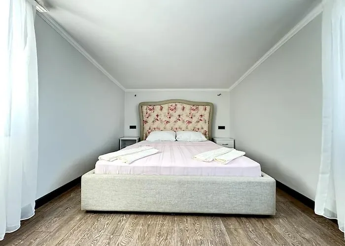 Triplex With Pool In A Secure Site Villa